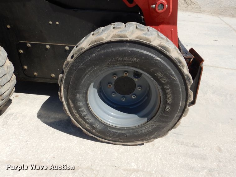 image for item DM4261 2014 Takeuchi TS70R  skid steer loader