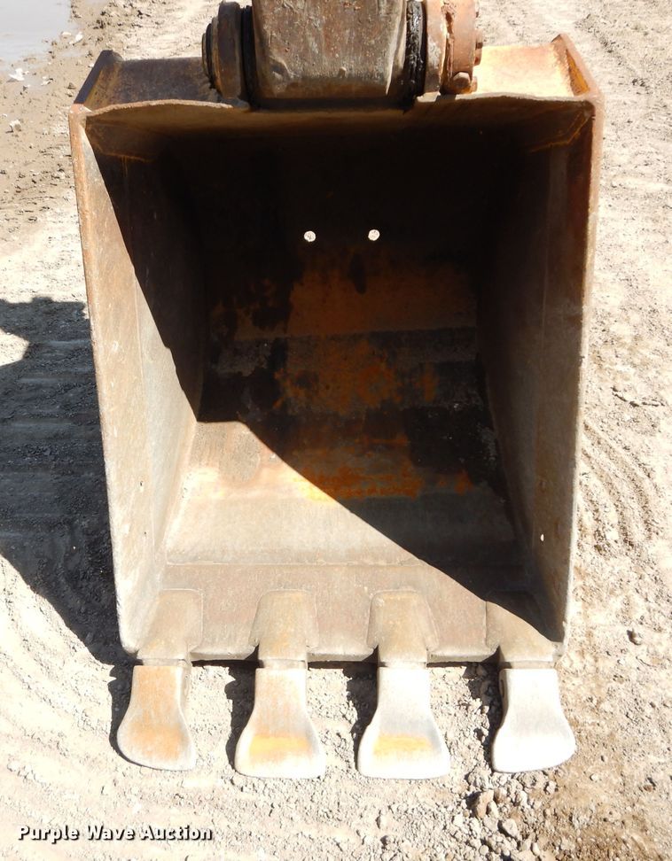 image for item DM4262 2008 Komatsu PC138US-8  mini excavator