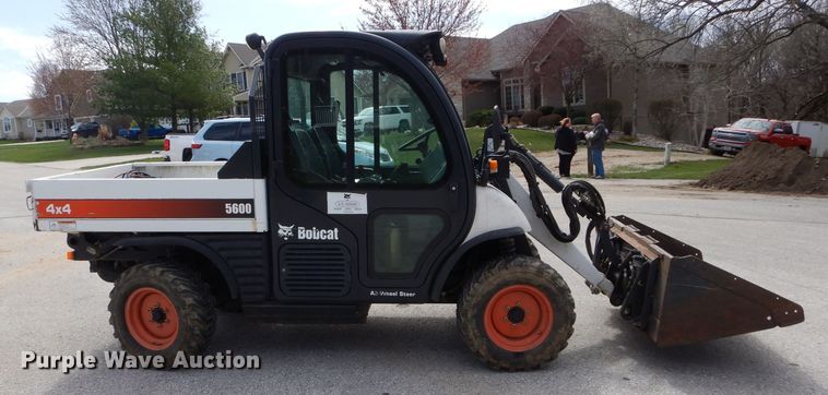 image for item DM4263 2012 Bobcat Toolcat 5600  utility vehicle