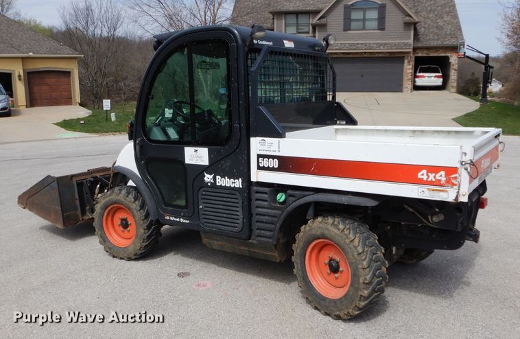 image for item DM4263 2012 Bobcat Toolcat 5600  utility vehicle