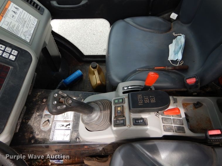 image for item DM4263 2012 Bobcat Toolcat 5600  utility vehicle