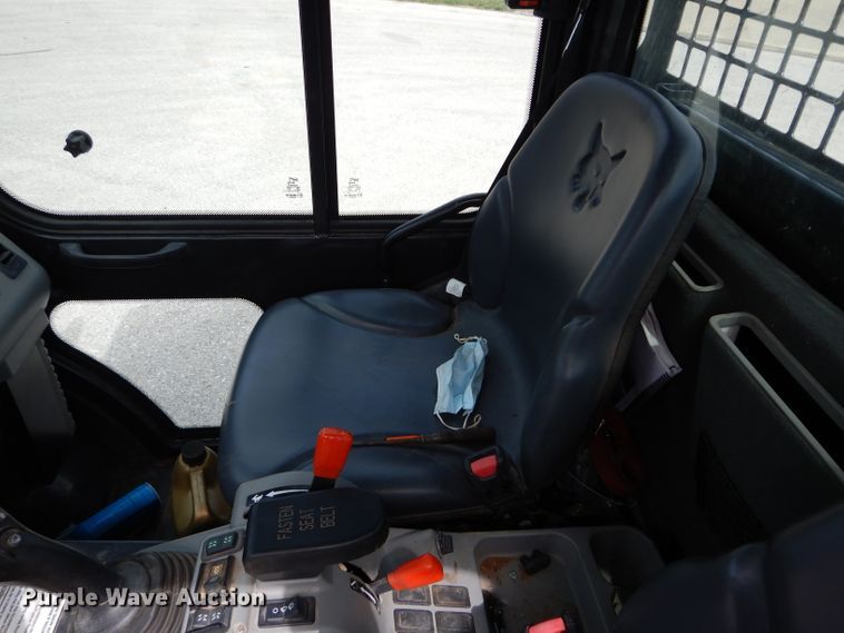 image for item DM4263 2012 Bobcat Toolcat 5600  utility vehicle