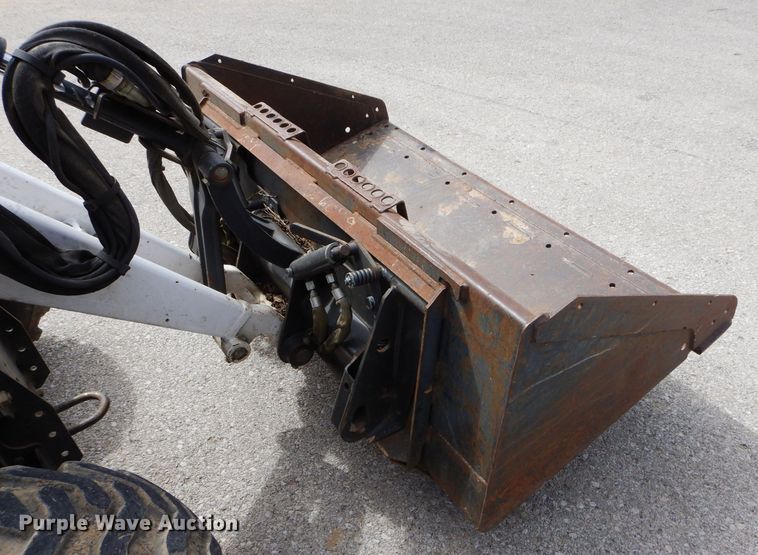 image for item DM4263 2012 Bobcat Toolcat 5600  utility vehicle