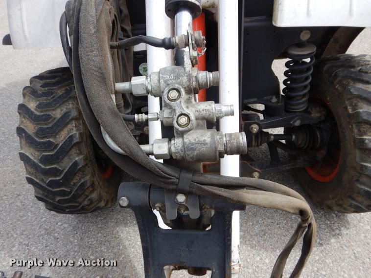 image for item DM4263 2012 Bobcat Toolcat 5600  utility vehicle