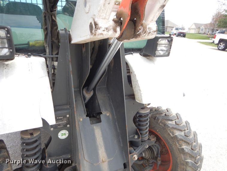 image for item DM4263 2012 Bobcat Toolcat 5600  utility vehicle