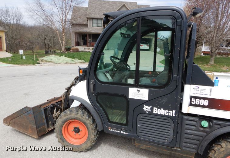 image for item DM4263 2012 Bobcat Toolcat 5600  utility vehicle