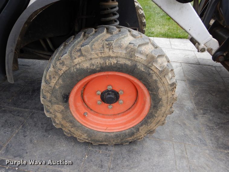 image for item DM4263 2012 Bobcat Toolcat 5600  utility vehicle