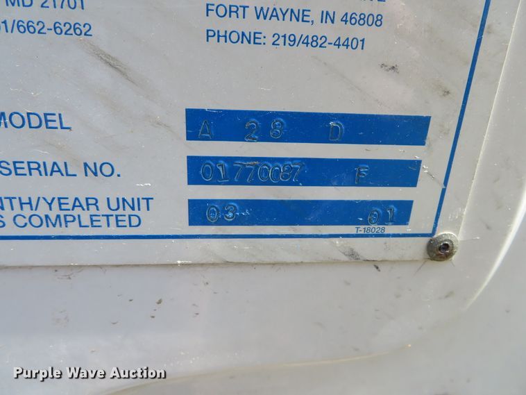 image for item DN5747 2001 Ford F450 Super Duty  bucket truck