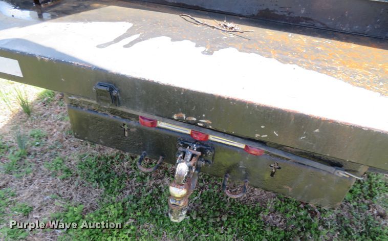 image for item DN5747 2001 Ford F450 Super Duty  bucket truck