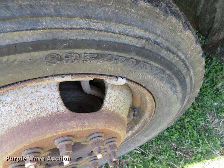 image for item DN5748 2011 Dodge Ram 5500 Heavy Duty  bucket truck