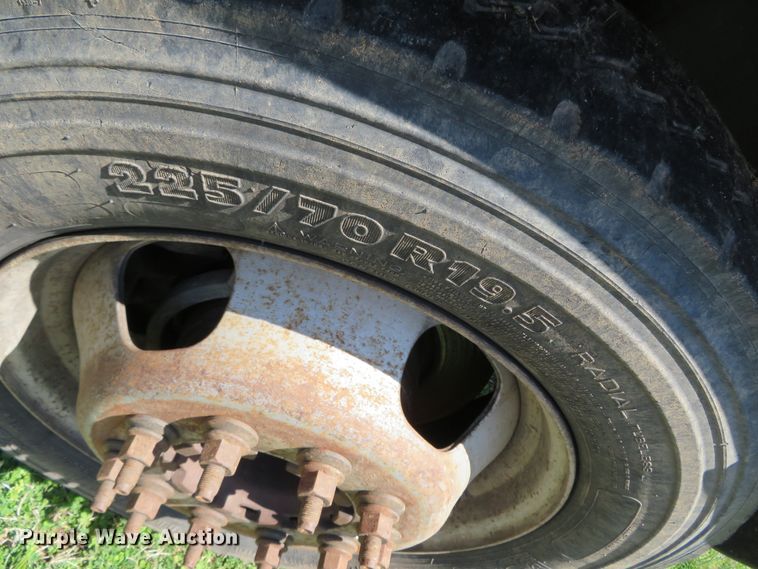 image for item DN5748 2011 Dodge Ram 5500 Heavy Duty  bucket truck