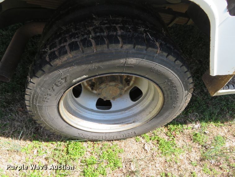 image for item DN5748 2011 Dodge Ram 5500 Heavy Duty  bucket truck