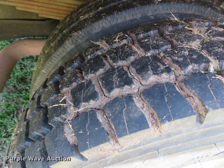 image for item DN5748 2011 Dodge Ram 5500 Heavy Duty  bucket truck