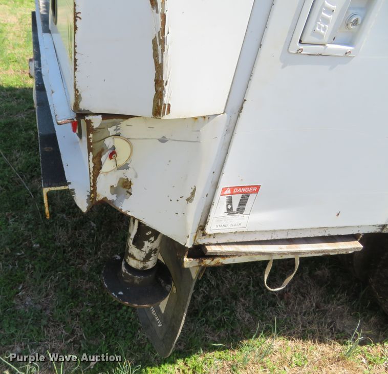 image for item DN5748 2011 Dodge Ram 5500 Heavy Duty  bucket truck