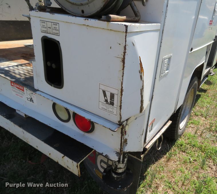 image for item DN5748 2011 Dodge Ram 5500 Heavy Duty  bucket truck