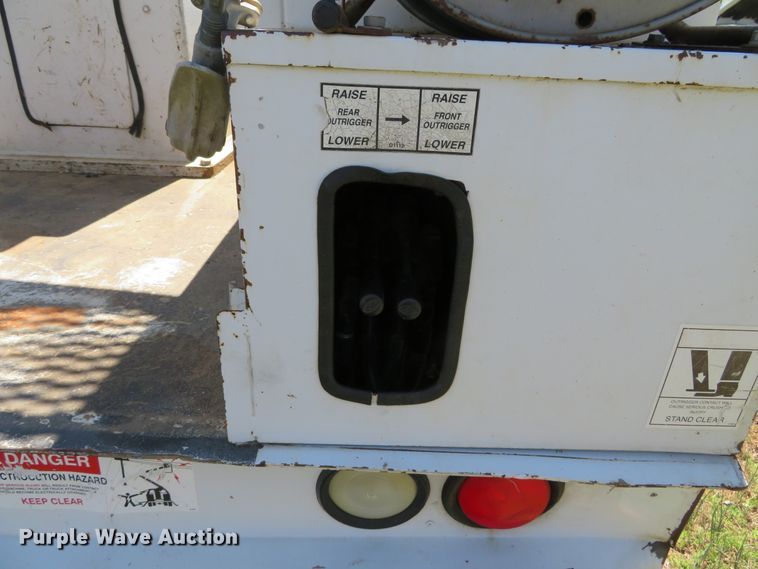 image for item DN5748 2011 Dodge Ram 5500 Heavy Duty  bucket truck