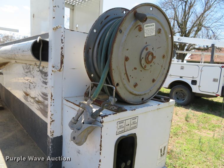 image for item DN5748 2011 Dodge Ram 5500 Heavy Duty  bucket truck