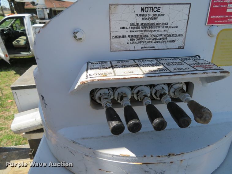 image for item DN5748 2011 Dodge Ram 5500 Heavy Duty  bucket truck