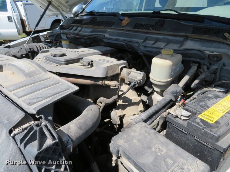 image for item DN5748 2011 Dodge Ram 5500 Heavy Duty  bucket truck