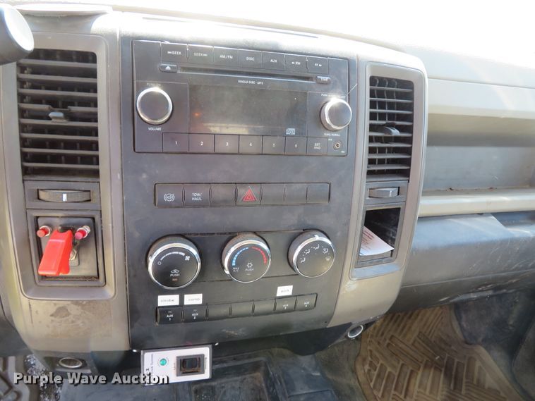 image for item DN5748 2011 Dodge Ram 5500 Heavy Duty  bucket truck