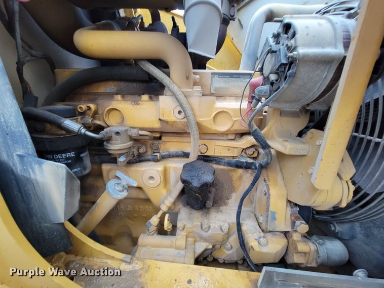 image for item FL9093 2003 John Deere 410G  backhoe