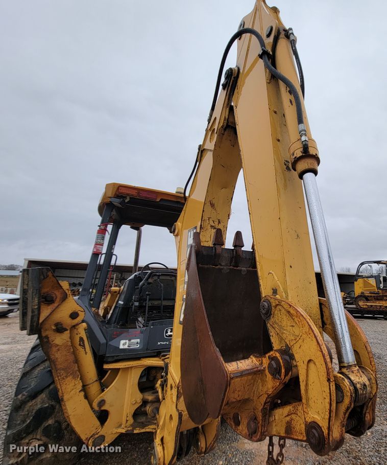 image for item FL9093 2003 John Deere 410G  backhoe