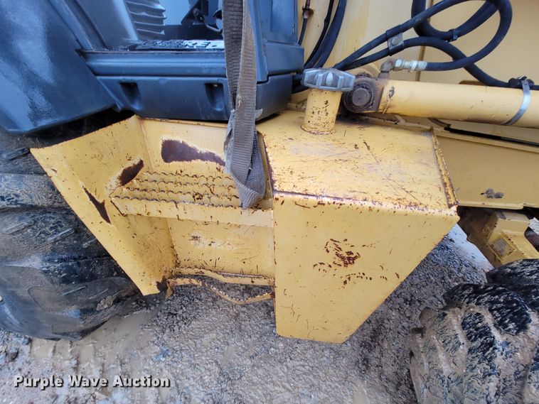 image for item FL9093 2003 John Deere 410G  backhoe