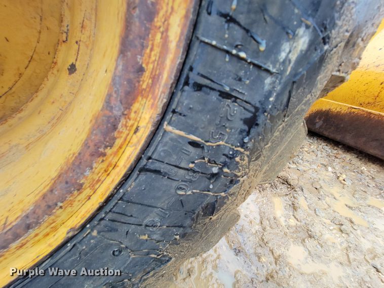 image for item FL9093 2003 John Deere 410G  backhoe