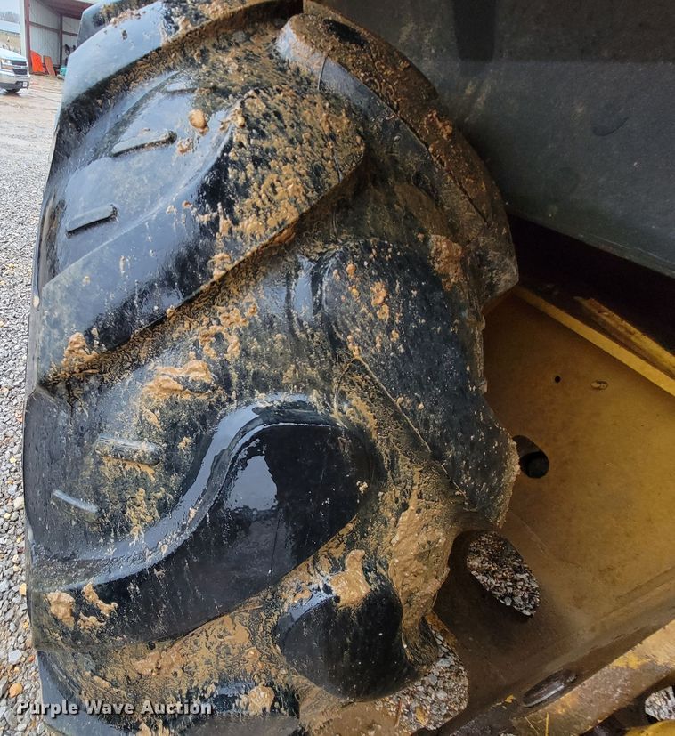 image for item FL9093 2003 John Deere 410G  backhoe