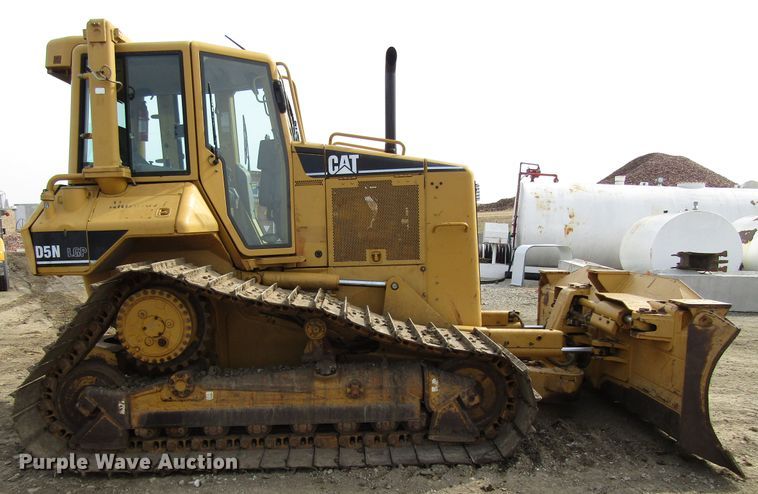 image for item GC9839 2006 Caterpillar D5N  LGP dozer