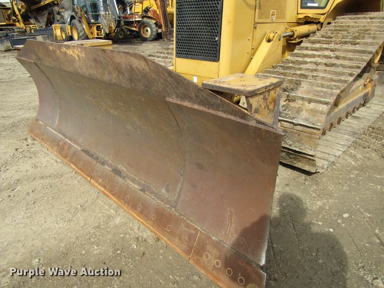 image for item GC9839 2006 Caterpillar D5N  LGP dozer