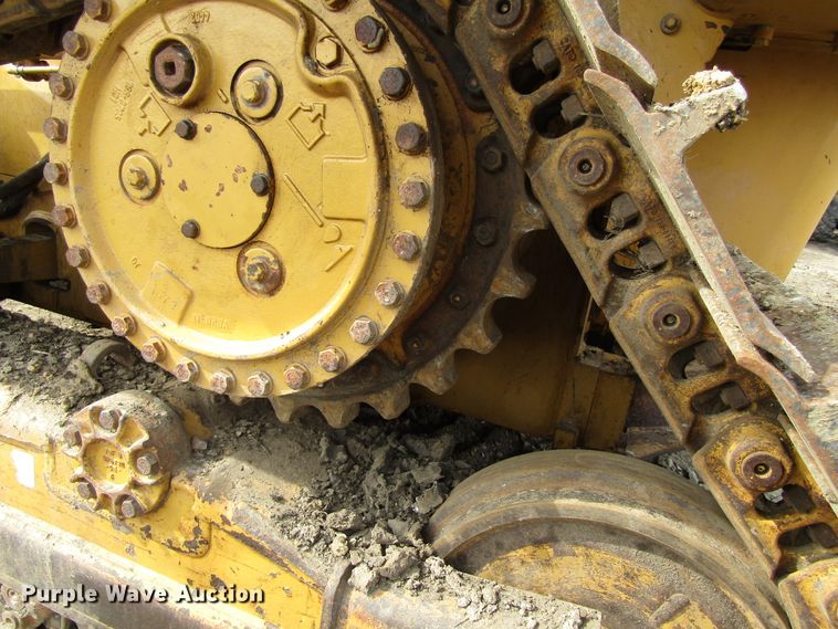 image for item GC9839 2006 Caterpillar D5N  LGP dozer
