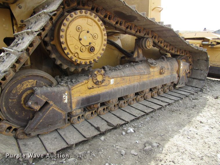 image for item GC9839 2006 Caterpillar D5N  LGP dozer