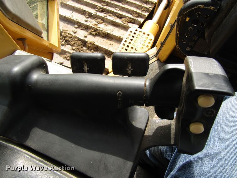 image for item GC9839 2006 Caterpillar D5N  LGP dozer