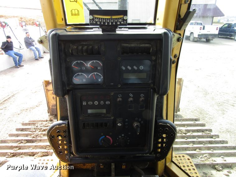 image for item GC9839 2006 Caterpillar D5N  LGP dozer