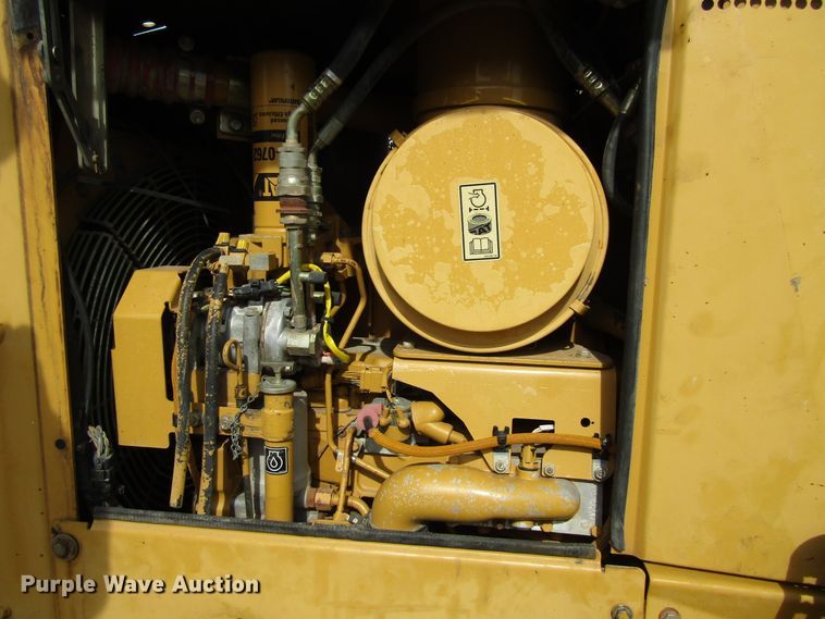 image for item GC9839 2006 Caterpillar D5N  LGP dozer