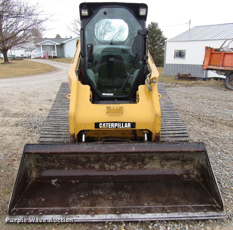 image for item GC9852 2008 Caterpillar 277C  tracked skid steer loader