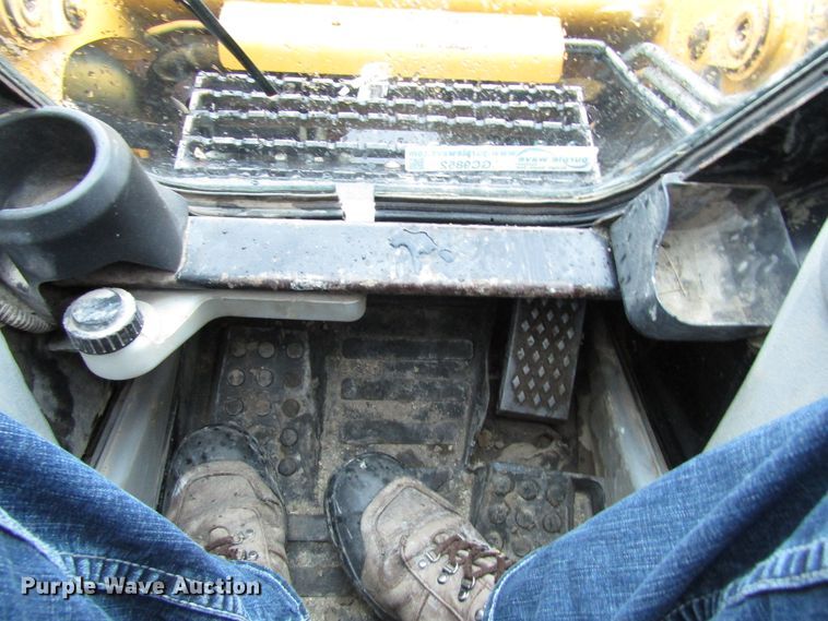 image for item GC9852 2008 Caterpillar 277C  tracked skid steer loader