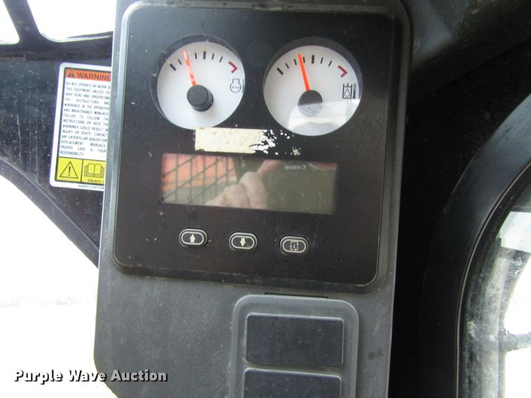 image for item GC9852 2008 Caterpillar 277C  tracked skid steer loader