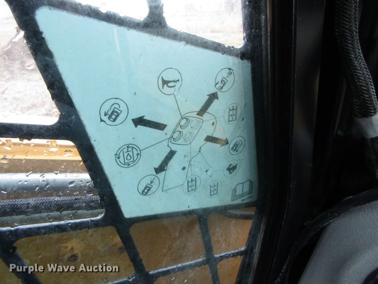 image for item GC9852 2008 Caterpillar 277C  tracked skid steer loader