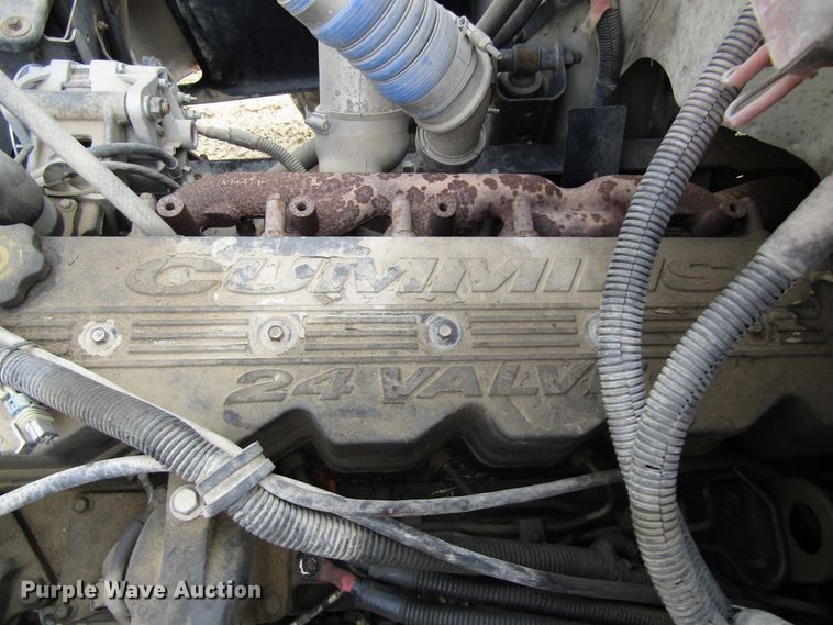 image for item GC9856 2000 Freightliner FL60  utility / service truck