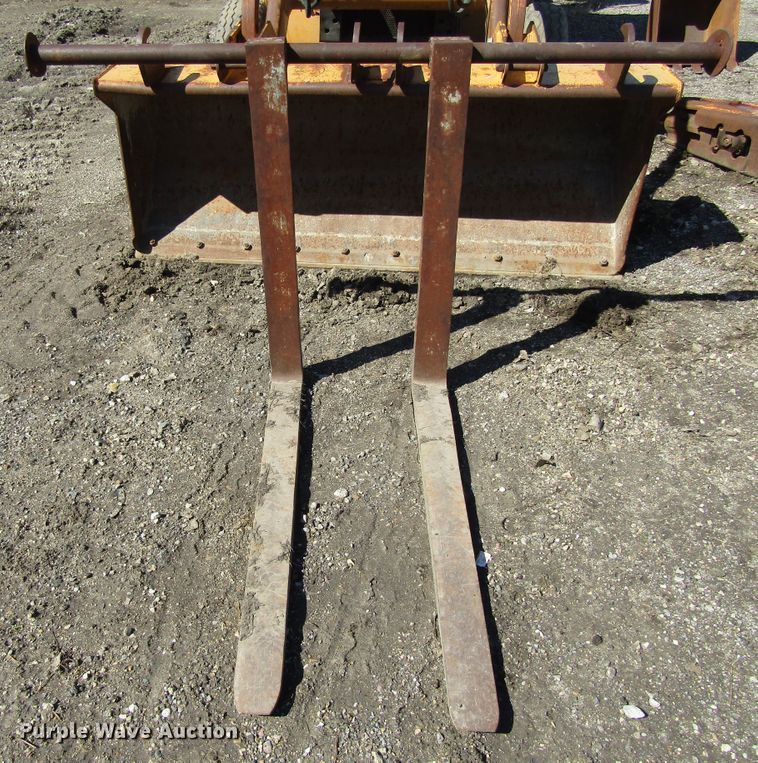 image for item GC9862 2000 Case 580L  backhoe