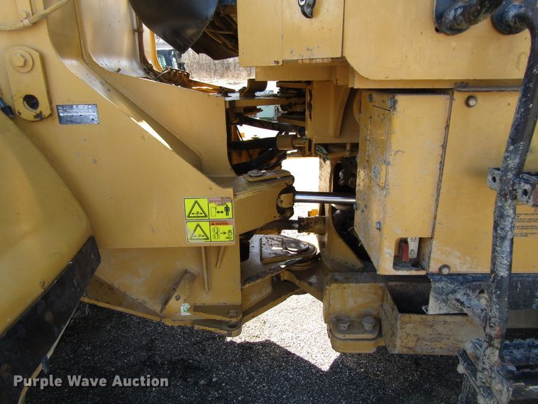 image for item GC9866 2006 Caterpillar 962H  wheel loader