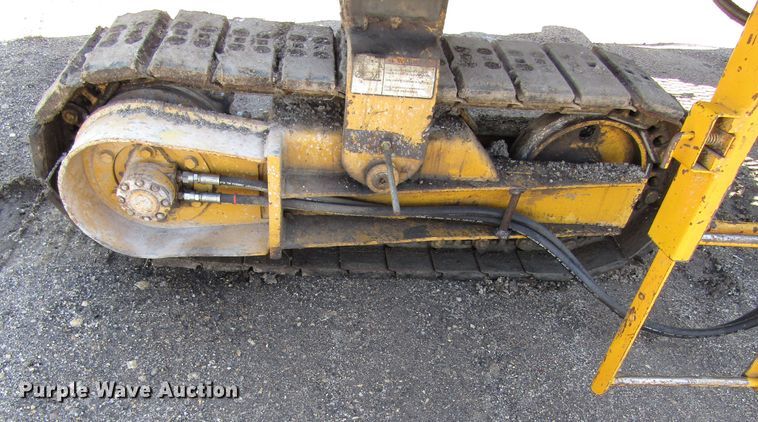 image for item GC9867 1982 Gomaco GT6300  curb machine