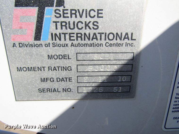 image for item GC9872 2009 Ford F750 Super Duty  utility / service truck