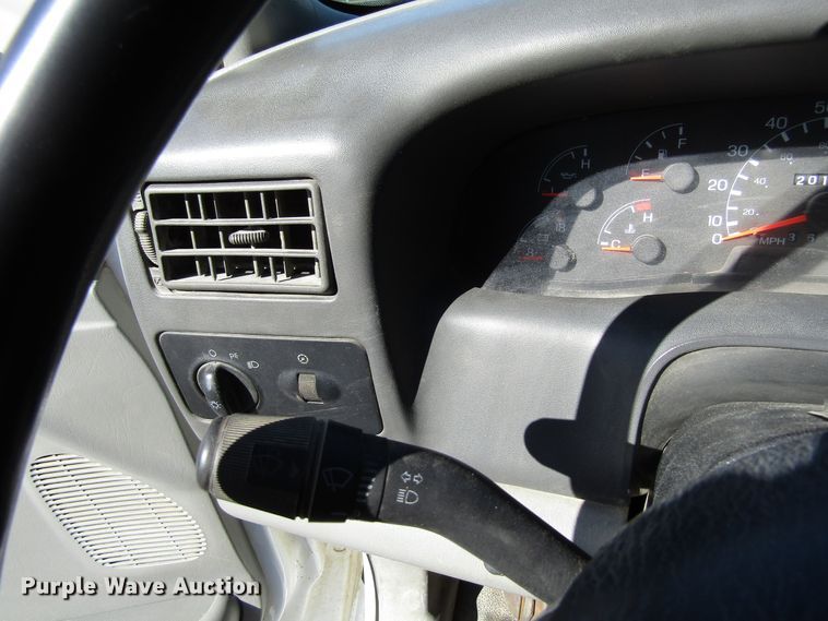 image for item GC9872 2009 Ford F750 Super Duty  utility / service truck