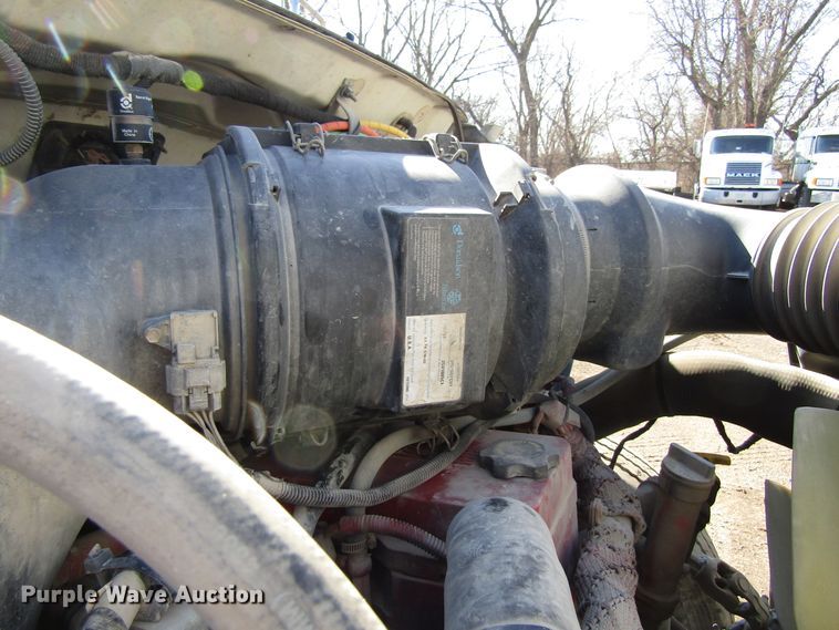 image for item GC9872 2009 Ford F750 Super Duty  utility / service truck