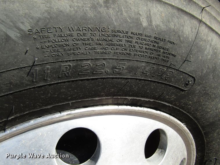 image for item GC9872 2009 Ford F750 Super Duty  utility / service truck