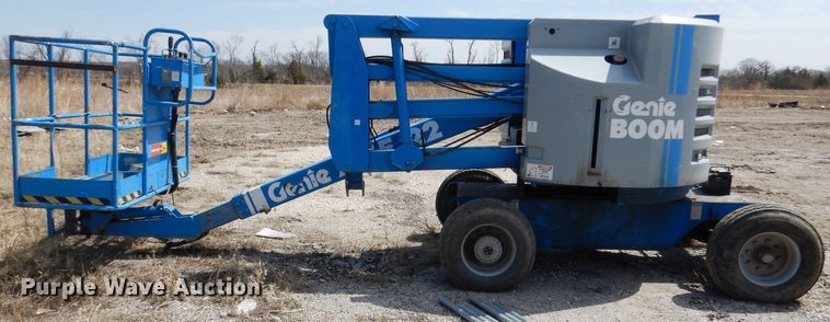 image for item GH9156 1992 Genie Z45/22  boom lift