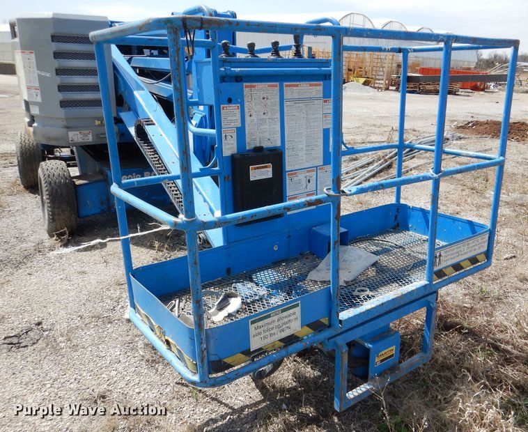 image for item GH9156 1992 Genie Z45/22  boom lift